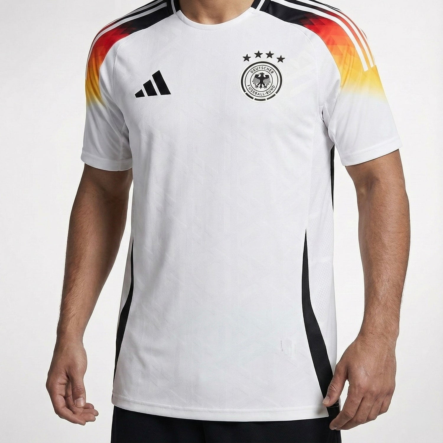 חולצת משחק בית נבחרת גרמניה יורו 2024 - TheFutbolistaCloset