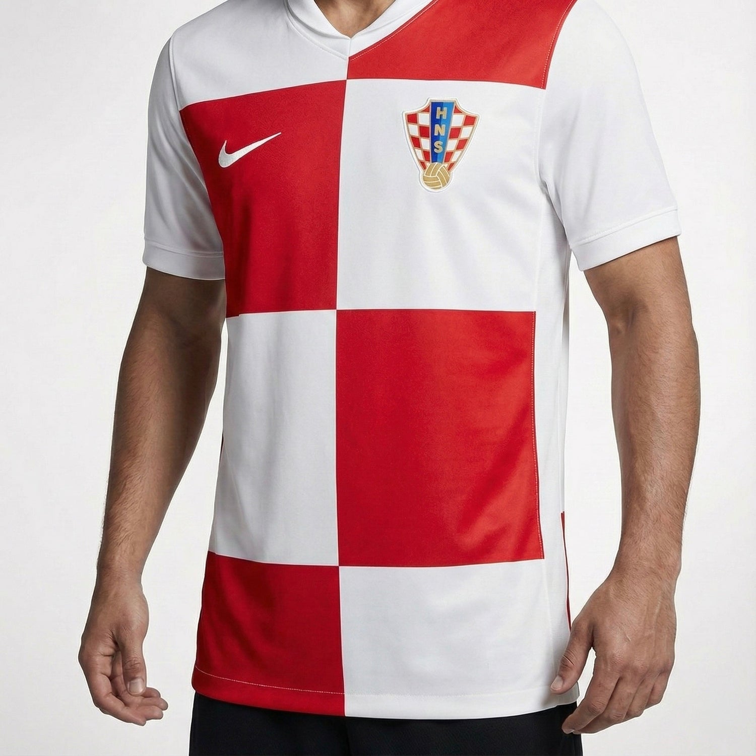 חולצת משחק בית נבחרת קרואטיה יורו 2024 - TheFutbolistaCloset