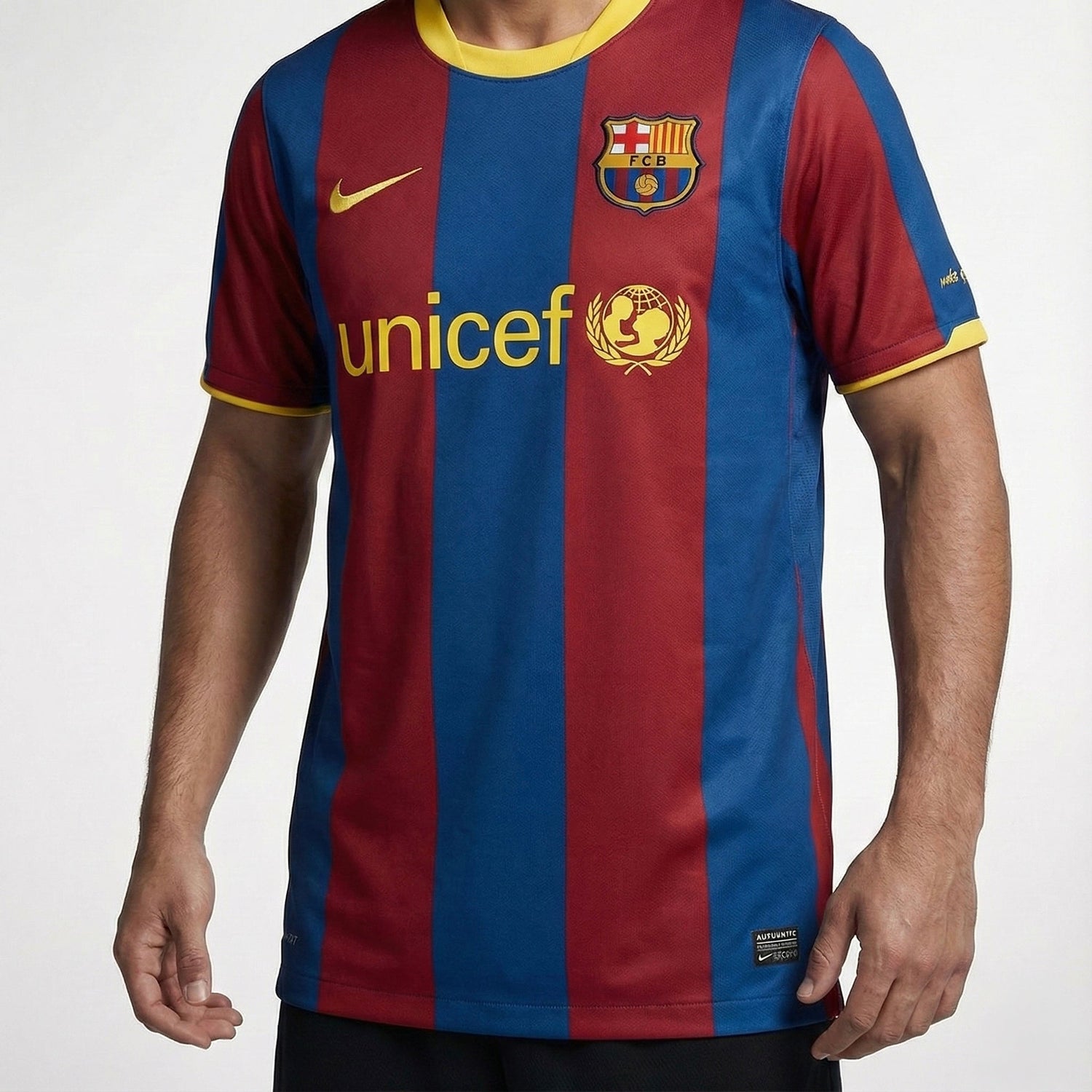 חולצת משחק ברצלונה בית 10/11 - TheFutbolistaCloset