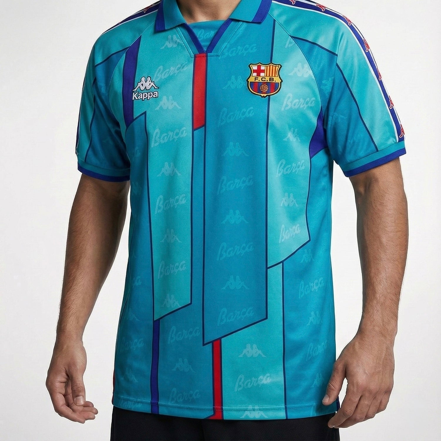 חולצת משחק ברצלונה חוץ 95/97 - TheFutbolistaCloset