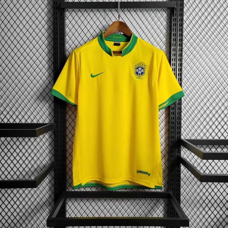חולצת משחק ברזיל בית 2006 - TheFutbolistaCloset