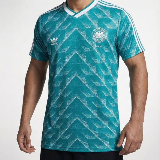 חולצת משחק גרמניה חוץ 1990 - TheFutbolistaCloset