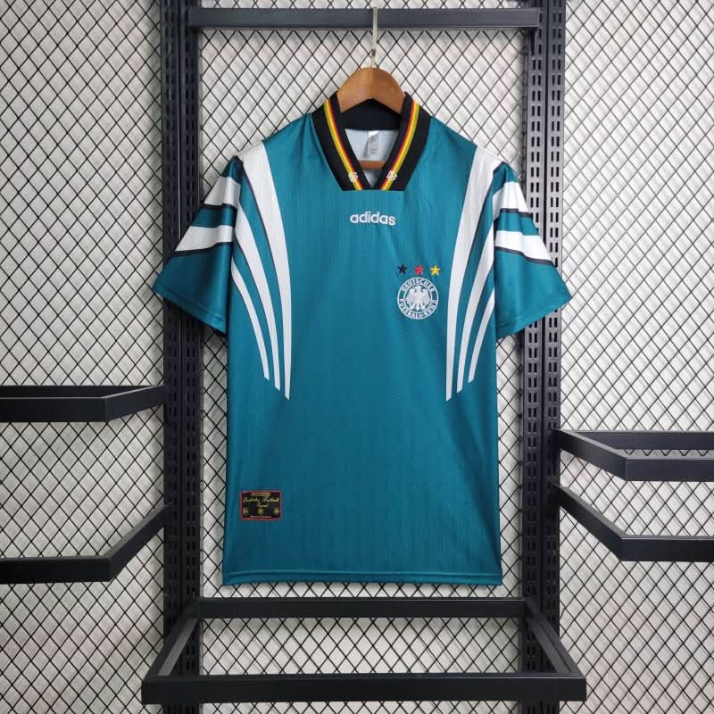 חולצת משחק גרמניה חוץ 1996 - TheFutbolistaCloset