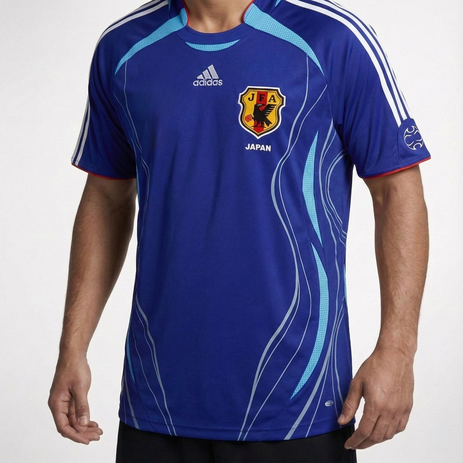 חולצת משחק יפן בית 2006 - TheFutbolistaCloset