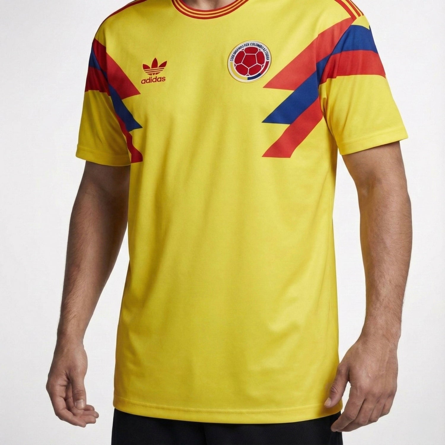 חולצת משחק קולומביה בית 1990 - TheFutbolistaCloset