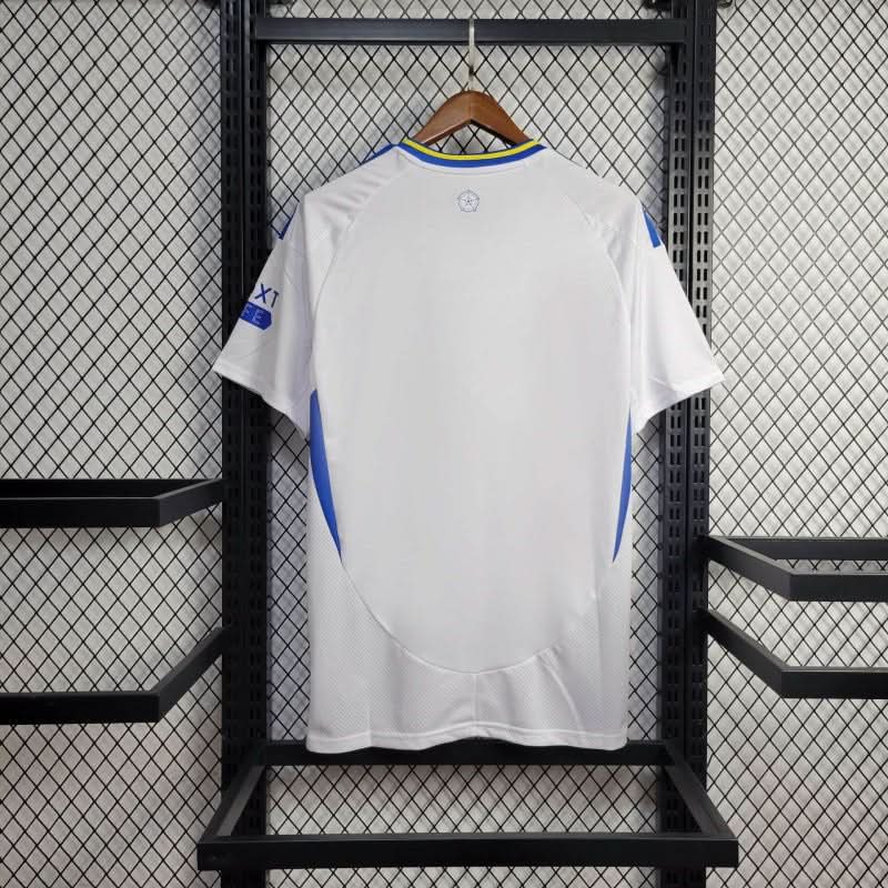 חולצת משחק לידס יונייטד בית 24/25 - TheFutbolistaCloset