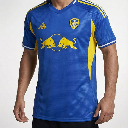 חולצת משחק רשמית לידס יונייטד חוץ 25/26 - TheFutbolistaCloset