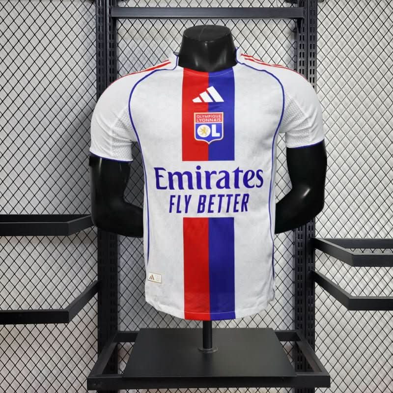 חולצת משחק ליון בית 25/26 - TheFutbolistaCloset