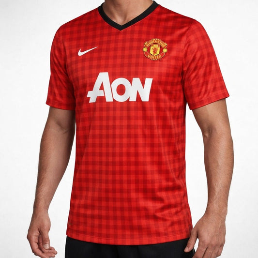 חולצת משחק מנצ׳סטר יונייטד בית 12/13 - TheFutbolistaCloset