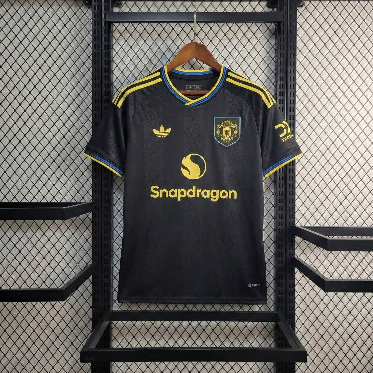 חולצת משחק רשמית מנצ׳סטר יונייטד שלישית 25/26 - TheFutbolistaCloset