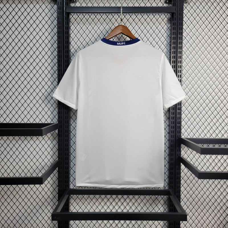 חולצת משחק מנצ׳סטר יונייטד חוץ 08/09 - TheFutbolistaCloset