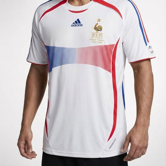 חולצת משחק צרפת חוץ 2006 - TheFutbolistaCloset