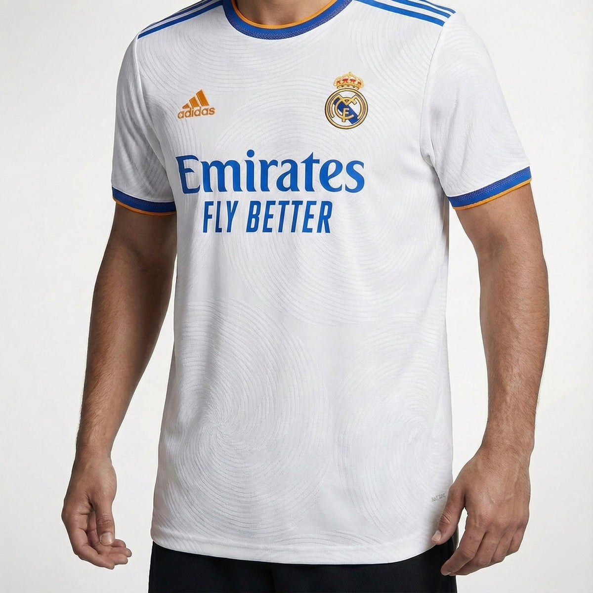 חולצת משחק רשמית ריאל מדריד בית 21/22 - TheFutbolistaCloset