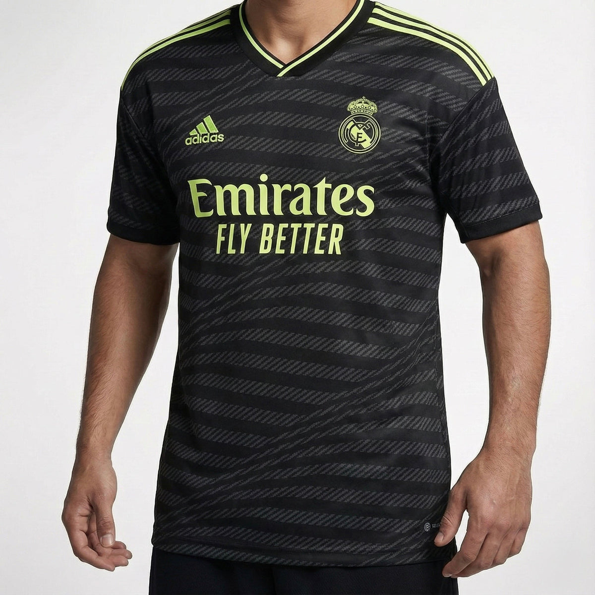 חולצת משחק רשמית ריאל מדריד שלישית 22/23 - TheFutbolistaCloset