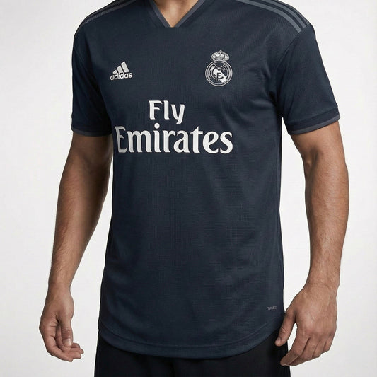 חולצת משחק רשמית ריאל מדריד חוץ 18/19 - TheFutbolistaCloset