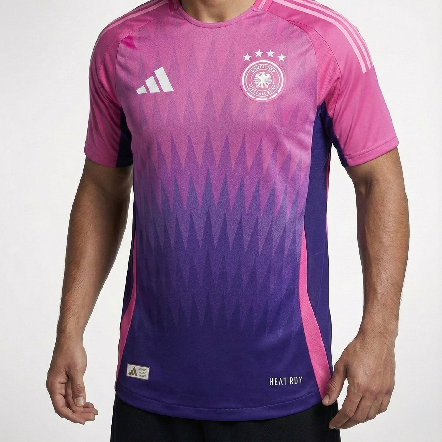 חולצת משחק חוץ נבחרת גרמניה יורו 2024 - TheFutbolistaCloset