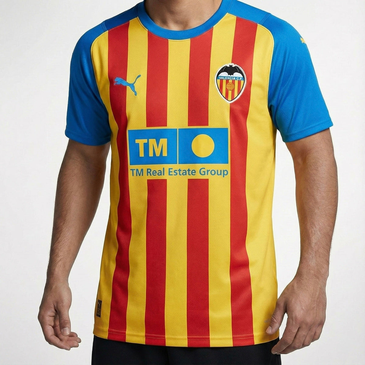 חולצת משחק רשמית ולנסיה שלישית 25/26 - TheFutbolistaCloset